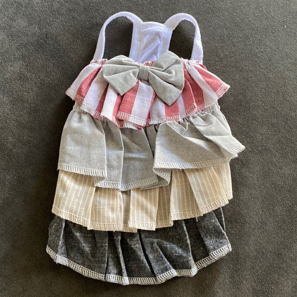 Dog Summer Ruffle Layer Dress with Bow Lightweight for Small Dogs Size XS NEW